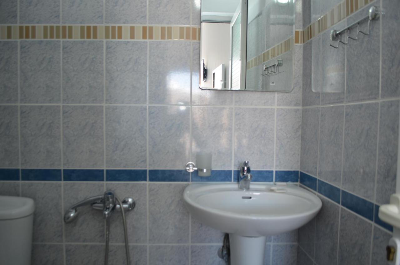 סרנדה Noah Apartaments מראה חיצוני תמונה